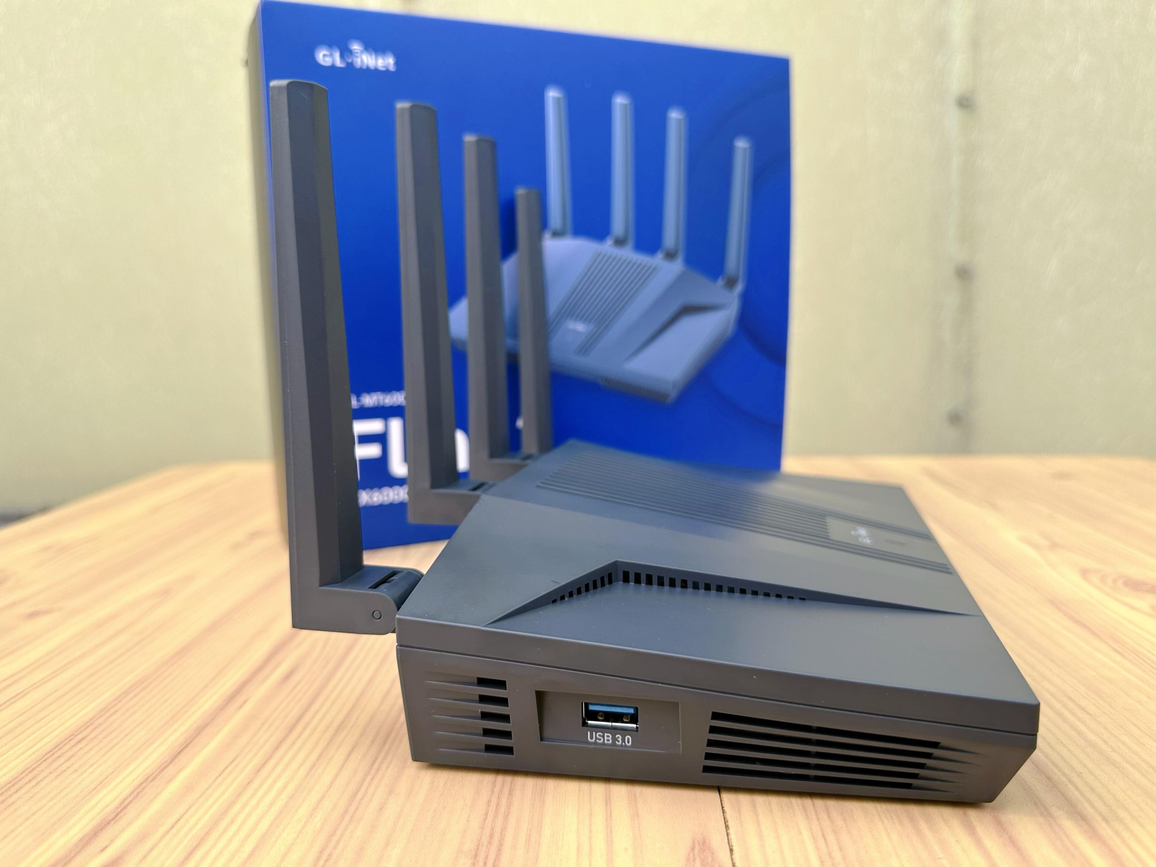 GLiNet MT6000_Wi-Fi6双2.5G路由器评测_OpenWrt优点