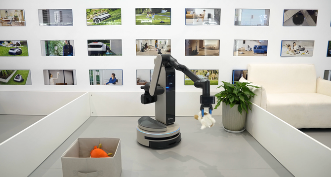 智能家居服务机器人 科沃斯八界 家庭服务管家机器人 毛团儿具身智能 机器人全场景服务 产业链布局_OpenClaw服务机器人