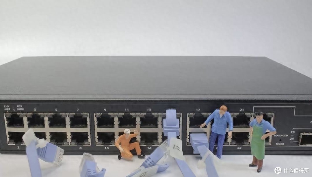 OpenWrt论坛_软路由系统优缺点对比_软路由iKuai爱快OpenWrtRouterOS选择指南